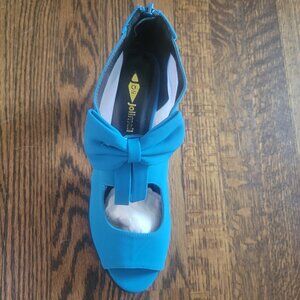 Turquoise open toe mesh back zipper bootie with bow